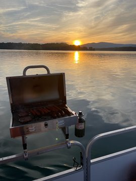 Houseboat grill
