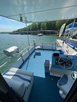 Houseboat porch with grill