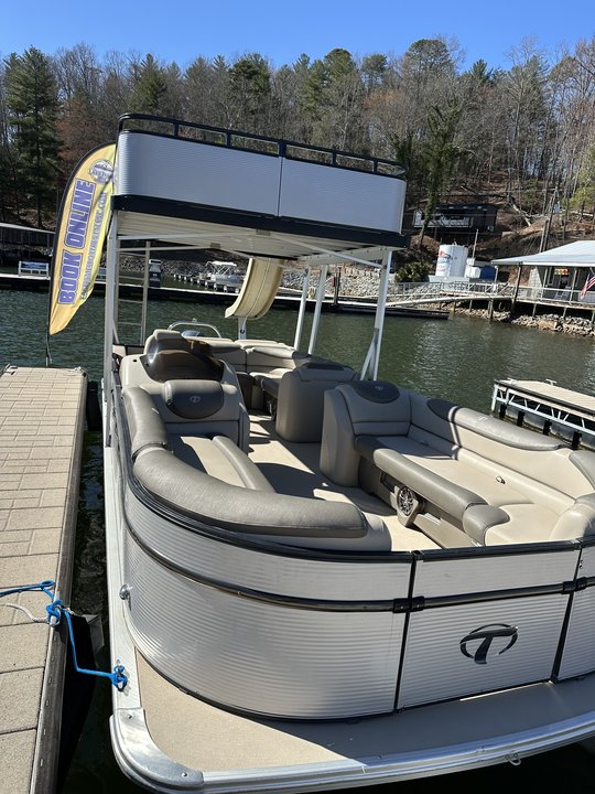 2022 Tahoe Grey Waterslide Lake James Boat Rentals