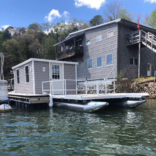 Lake James Neighborhood Store Floating Office Marina